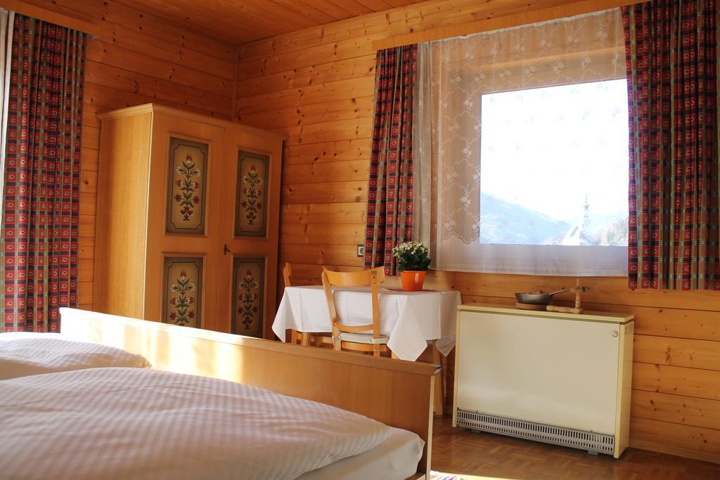 Gaestehaus Moser Ranten Habitación foto